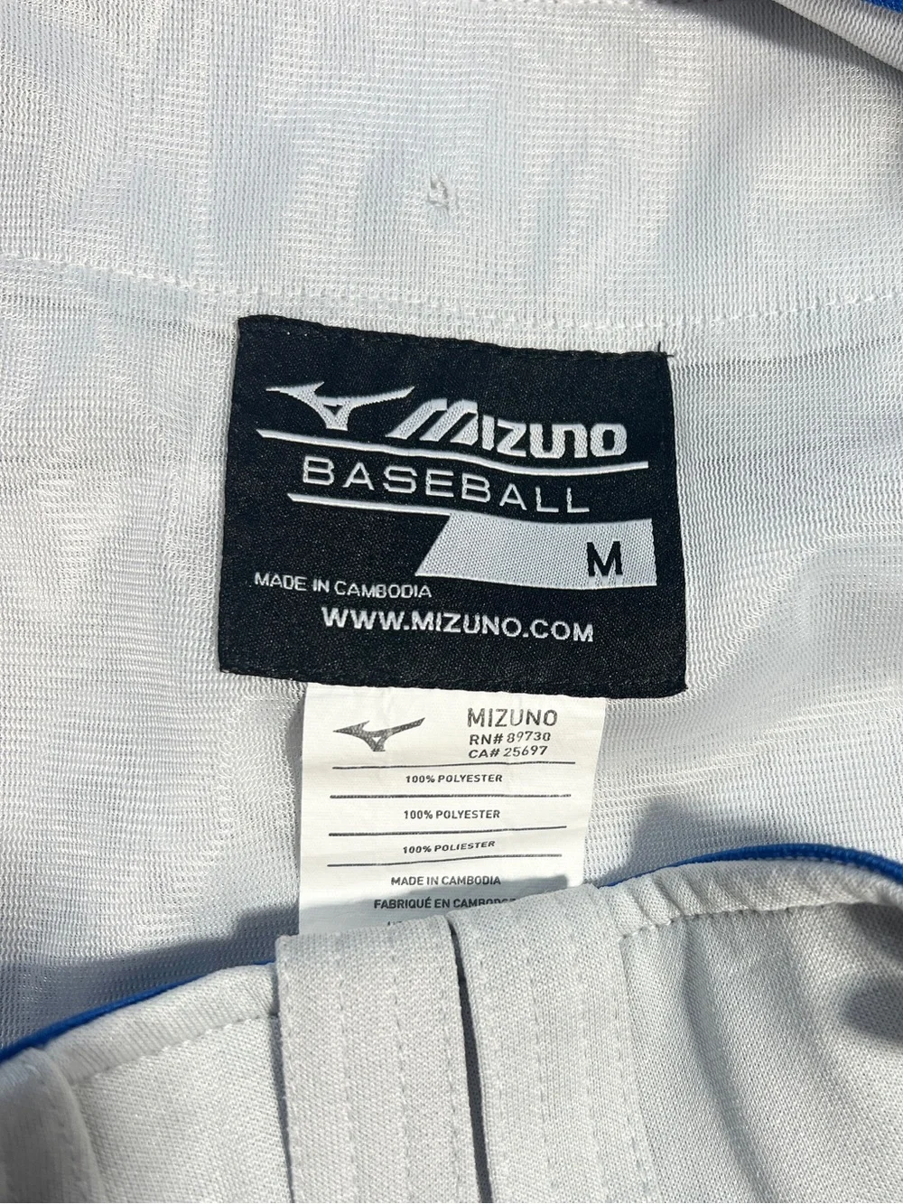 Mizuno brand size
